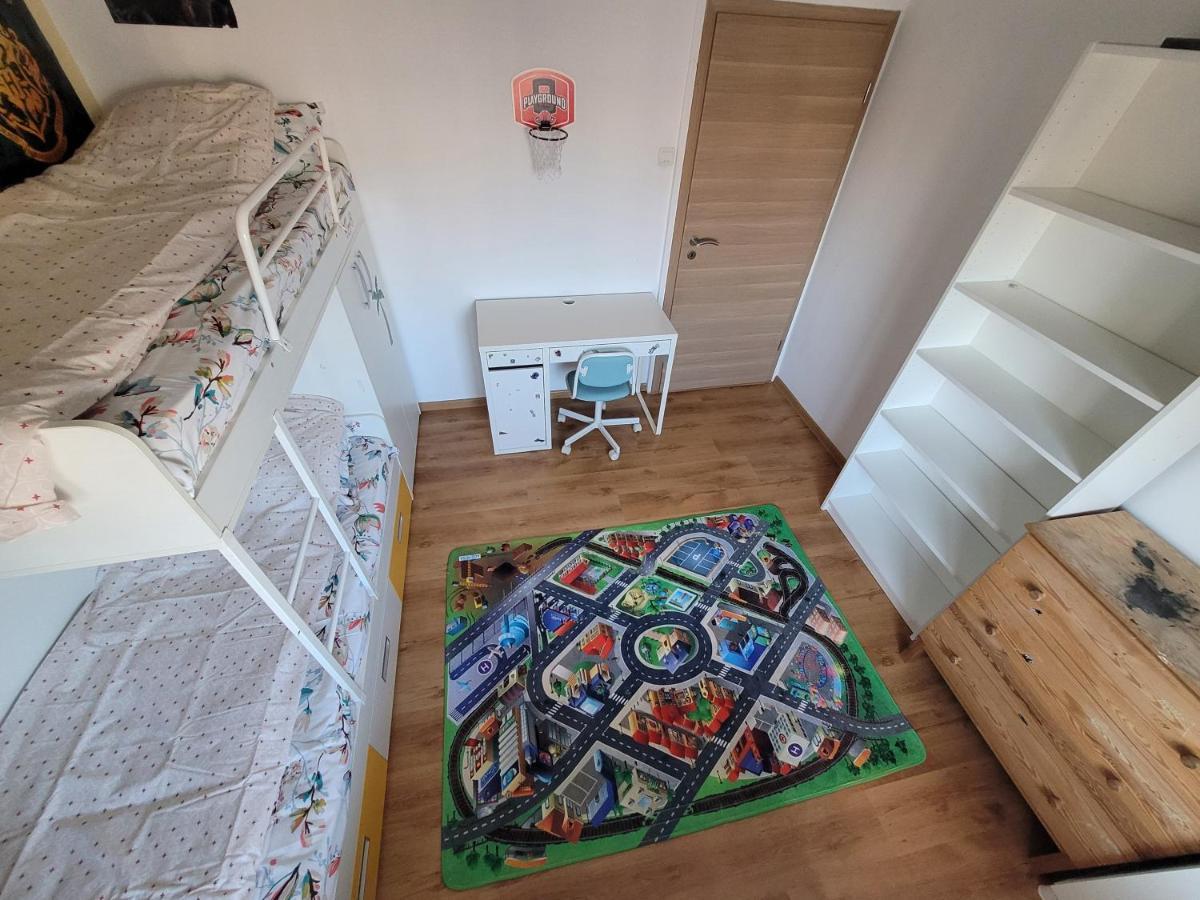 Family Friendly With Kids Room, Quiet And Peaceful Bükreş Dış mekan fotoğraf
